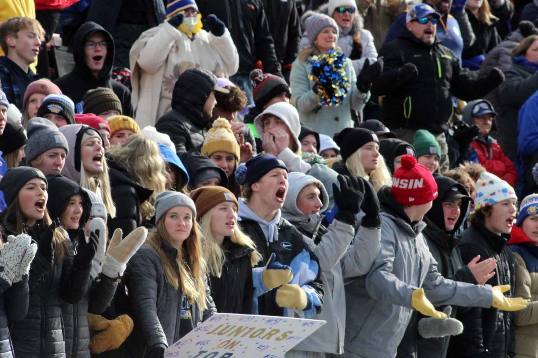 Rice Lake football vs. Pewaukee Division 3 state 11-19-21